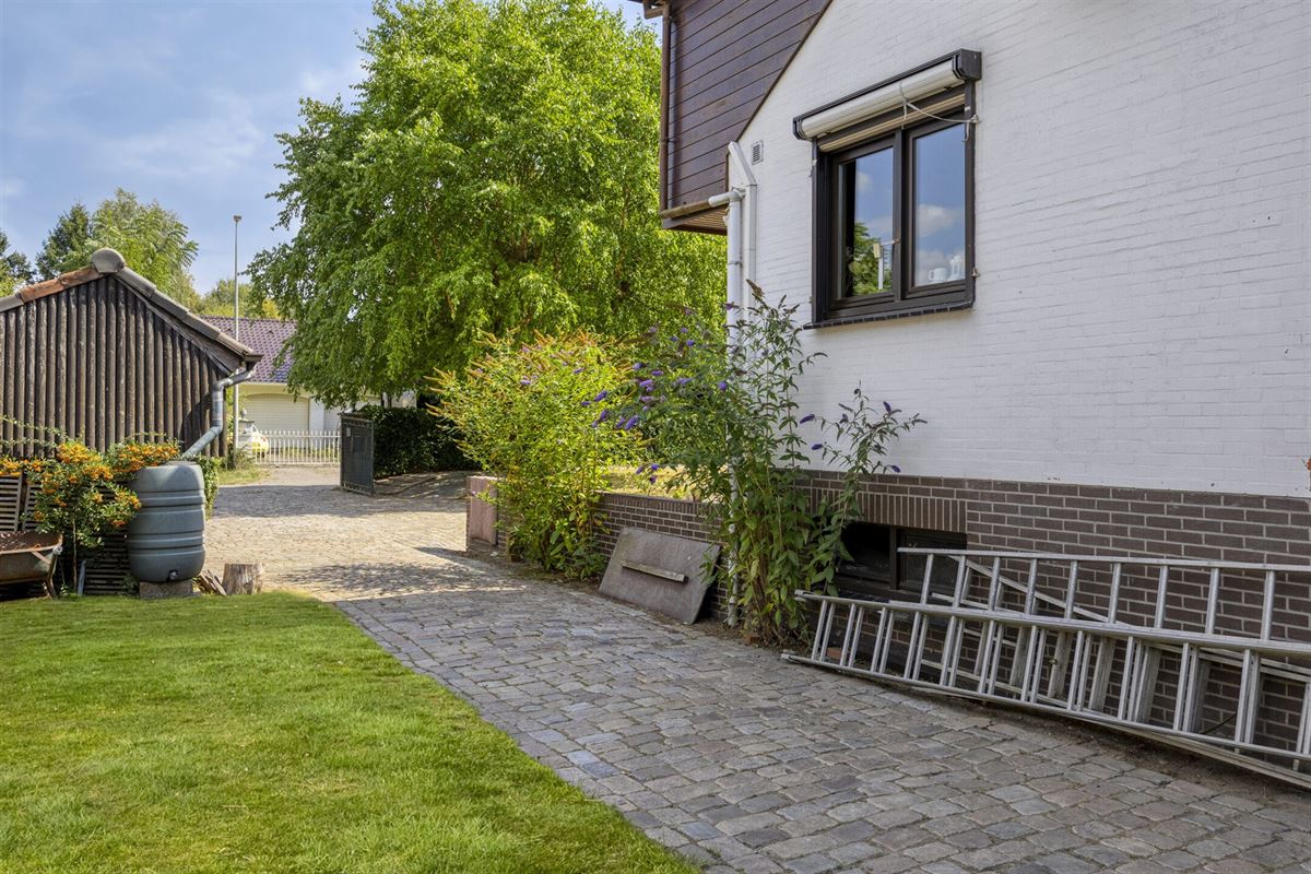 Charmante villa in rustige villawijk nabij NL-grens