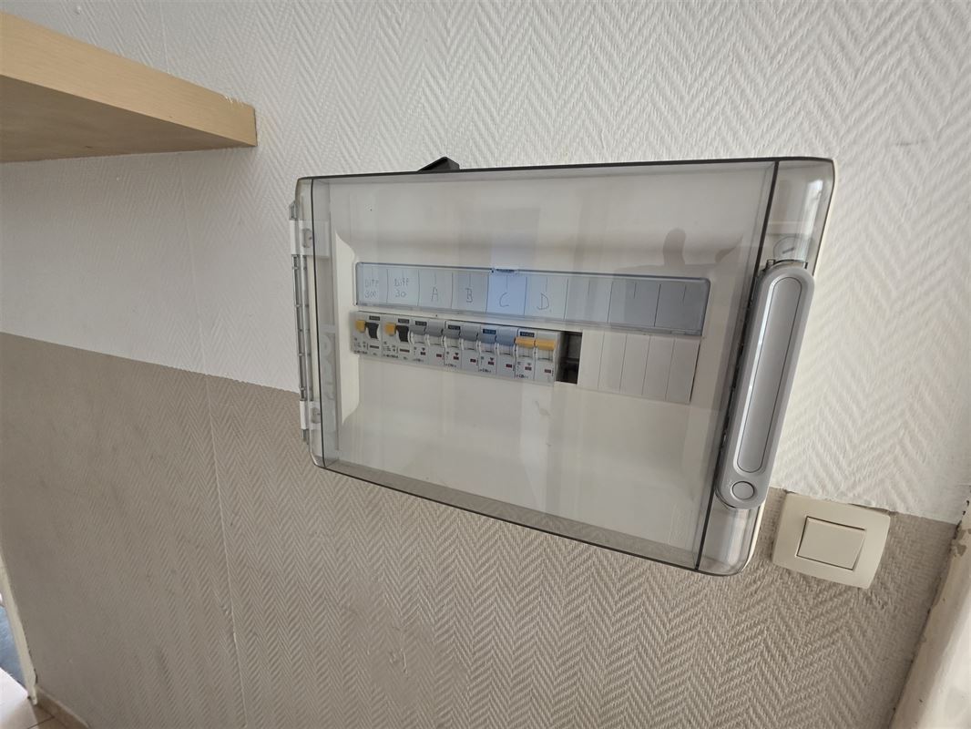 Ruim en Instapklaar Gelijkvloers Appartement in het Centrum 