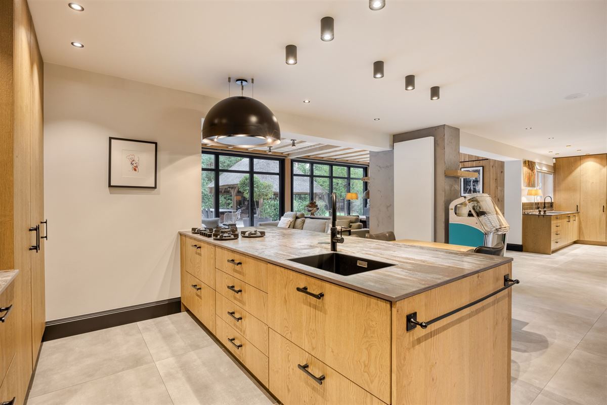 Landelijke luxe: unieke villa op 7.188 m² privé-domein