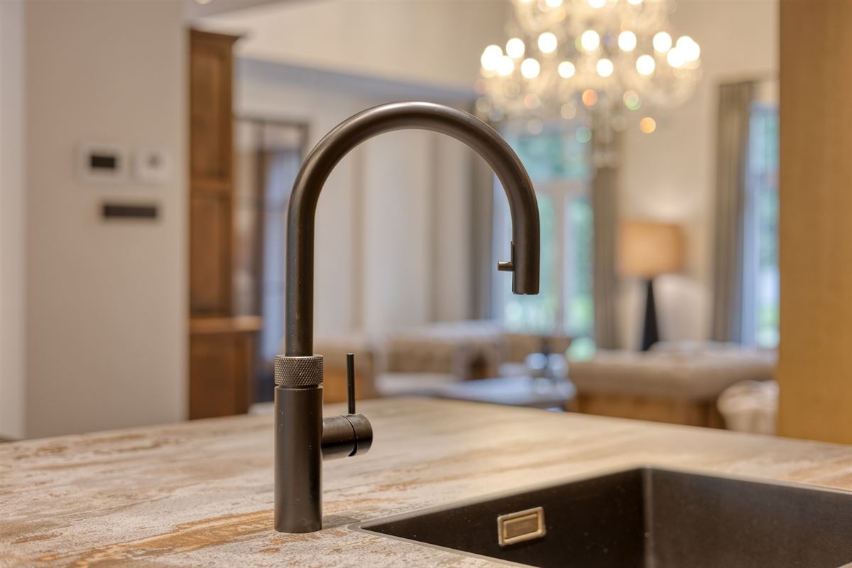 Landelijke luxe: unieke villa op 7.188 m² privé-domein
