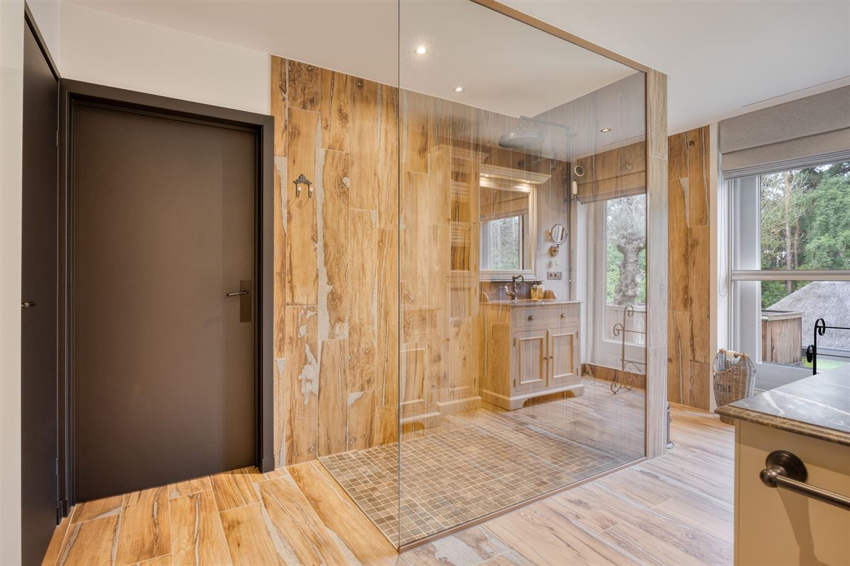 Landelijke luxe: unieke villa op 7.188 m² privé-domein