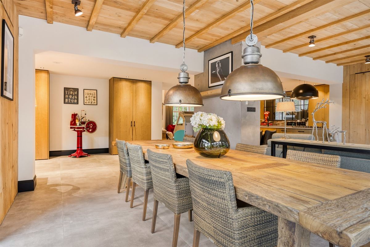 Landelijke luxe: unieke villa op 7.188 m² privé-domein