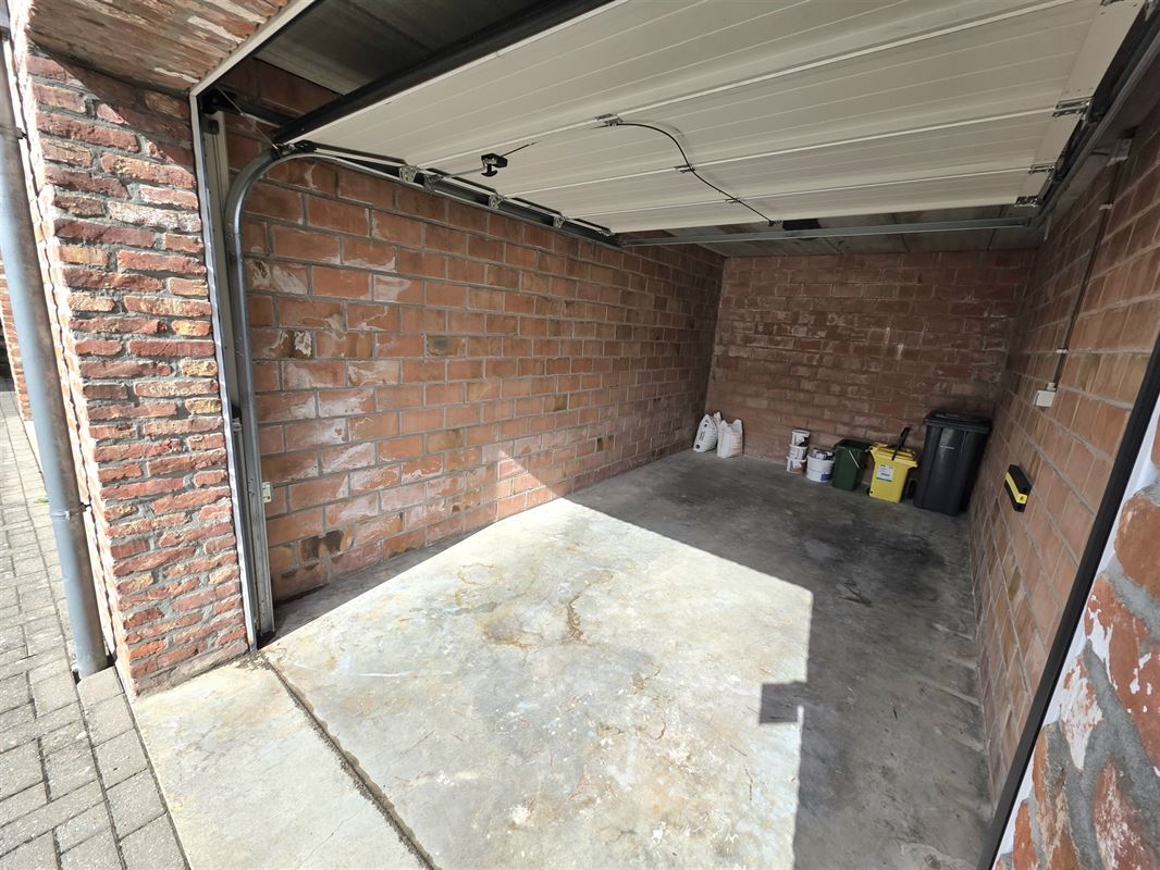 Instapklare duplex, 110 m2 met 2 slaapk, dakterras en garage