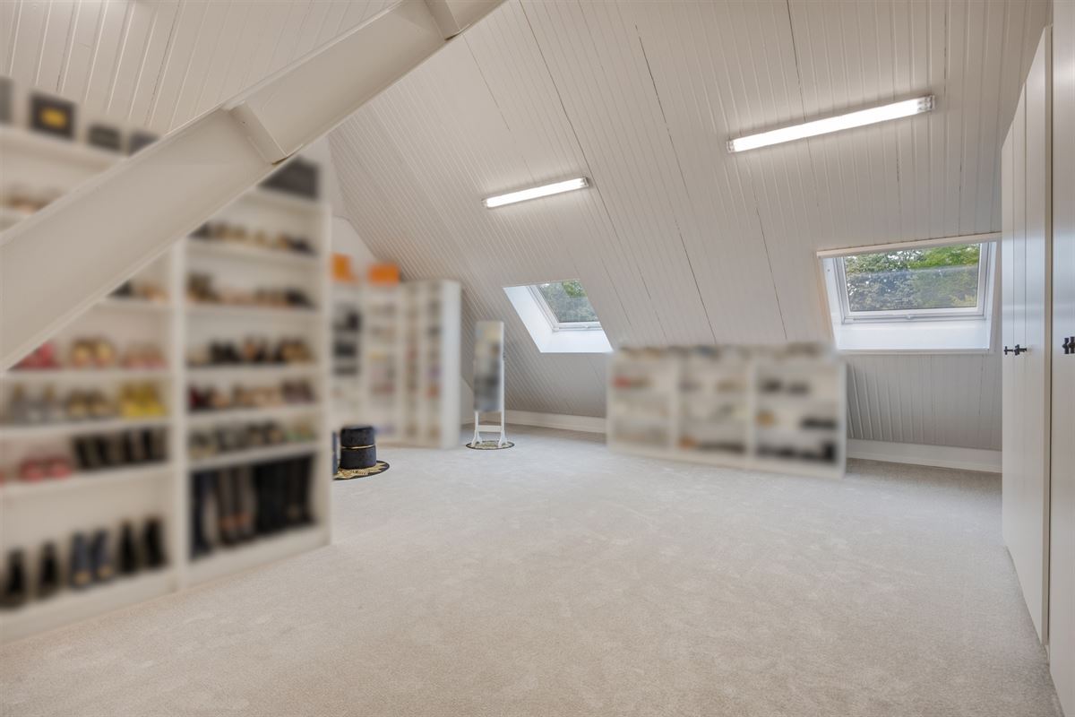 Landelijke luxe: unieke villa op 7.188 m² privé-domein