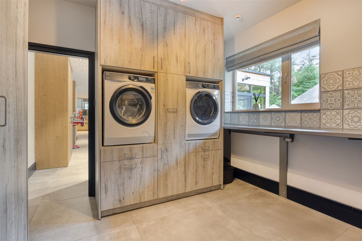 Landelijke luxe: unieke villa op 7.188 m² privé-domein