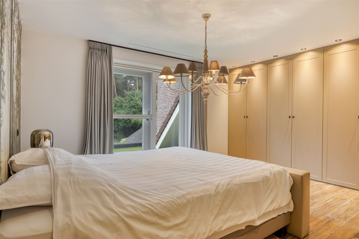 Landelijke luxe: unieke villa op 7.188 m² privé-domein