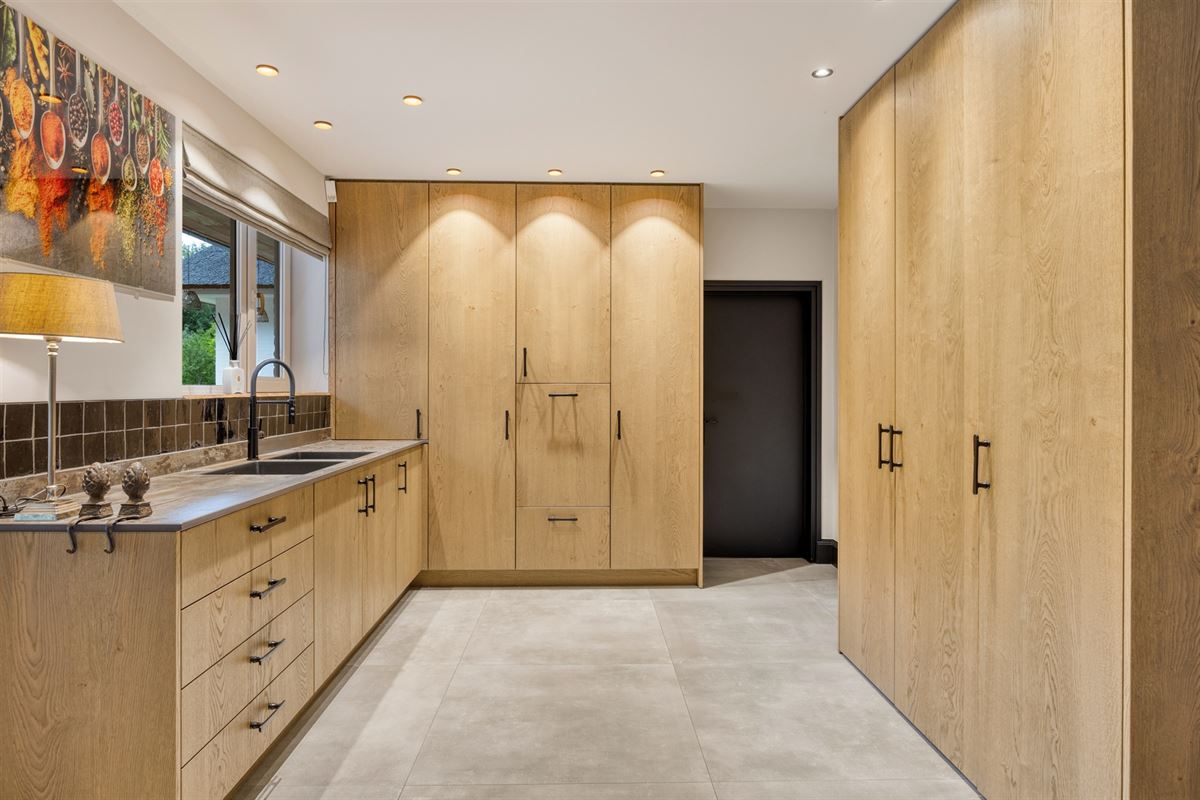 Landelijke luxe: unieke villa op 7.188 m² privé-domein