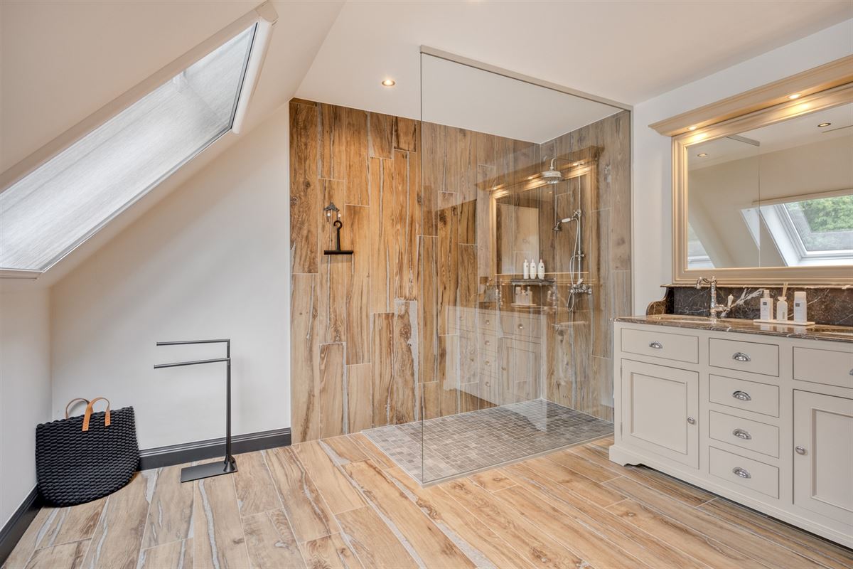 Landelijke luxe: unieke villa op 7.188 m² privé-domein