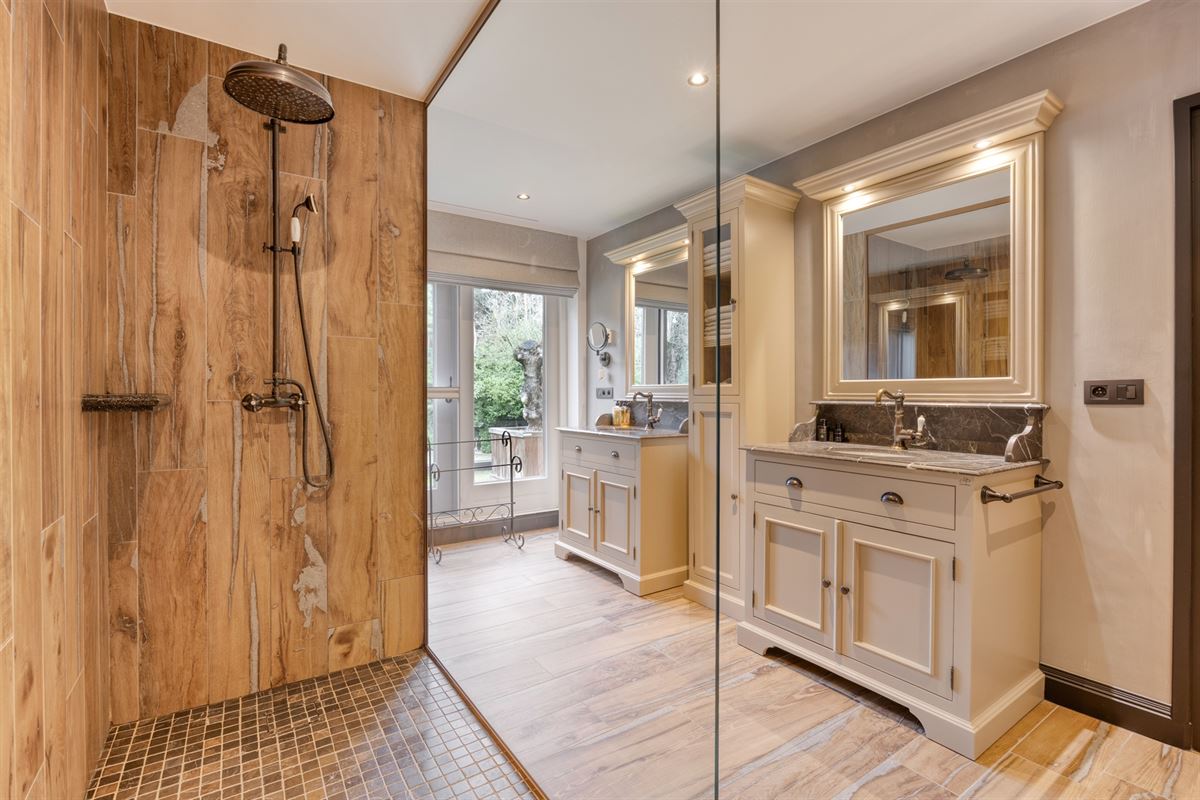 Landelijke luxe: unieke villa op 7.188 m² privé-domein