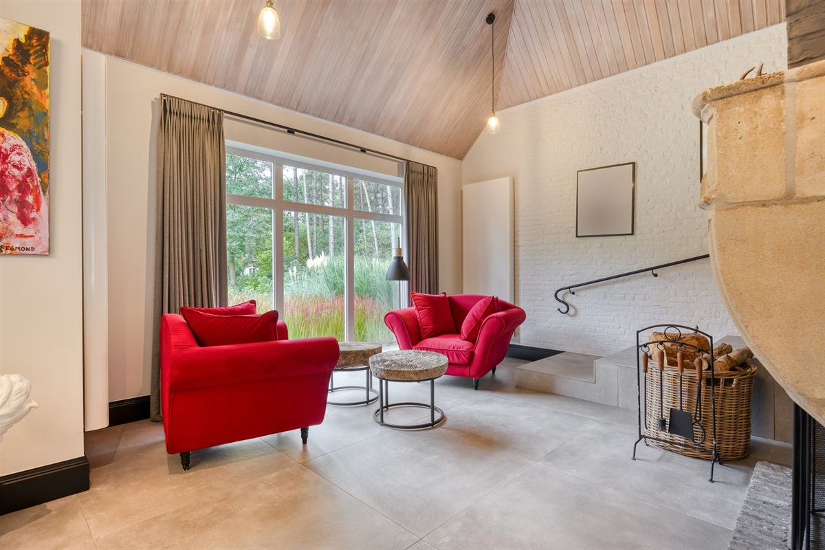 Landelijke luxe: unieke villa op 7.188 m² privé-domein