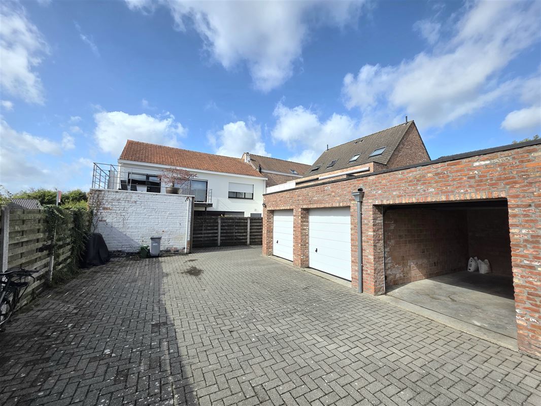 Instapklare duplex, 110 m2 met 2 slaapk, dakterras en garage