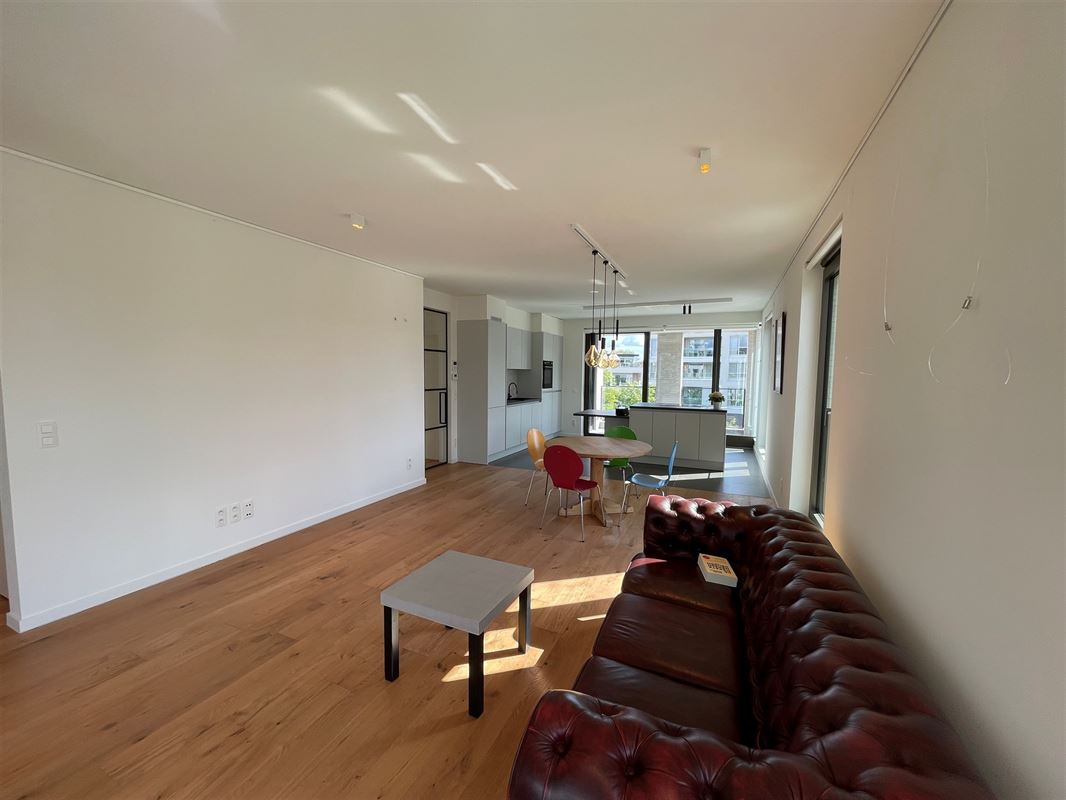 Appartement met twee terrassen