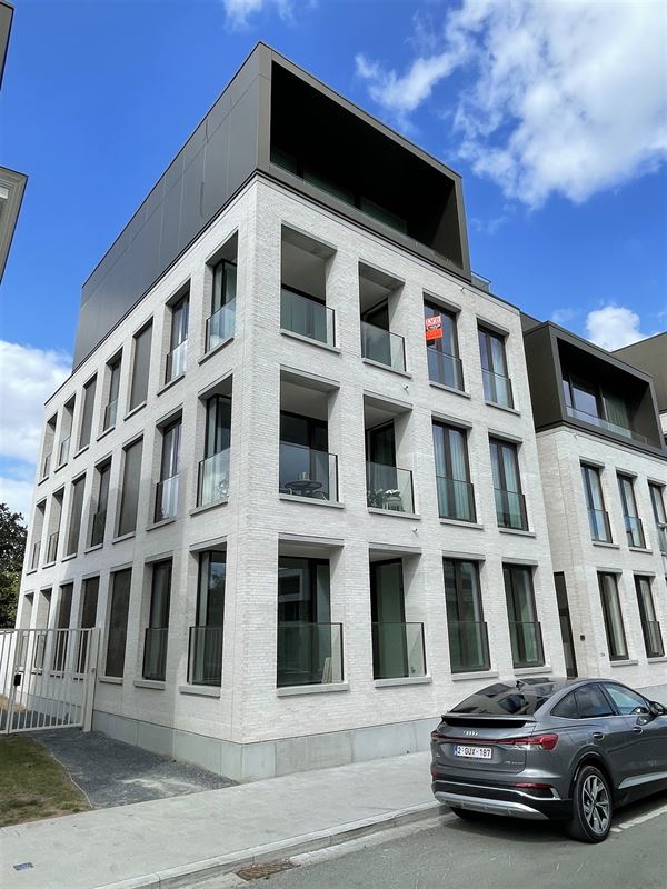 Appartement met twee terrassen