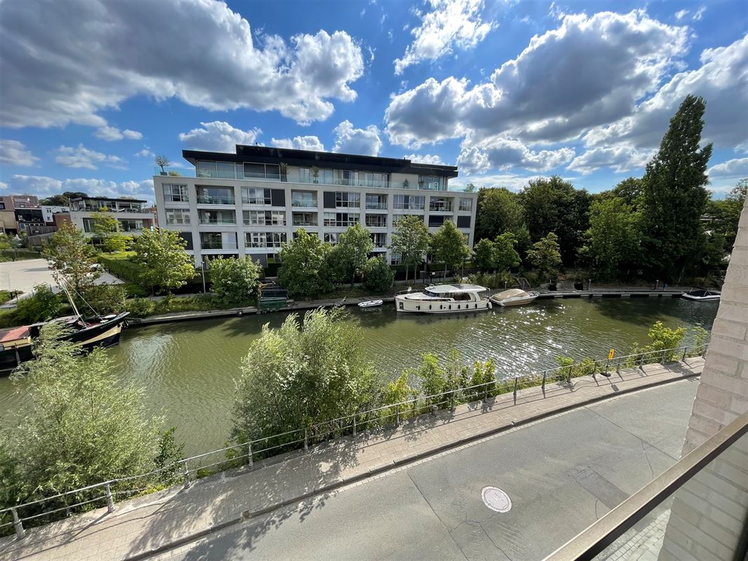 Appartement met twee terrassen