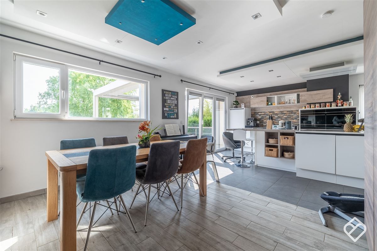 Maison récente avec 4 chambres à Hondelange
