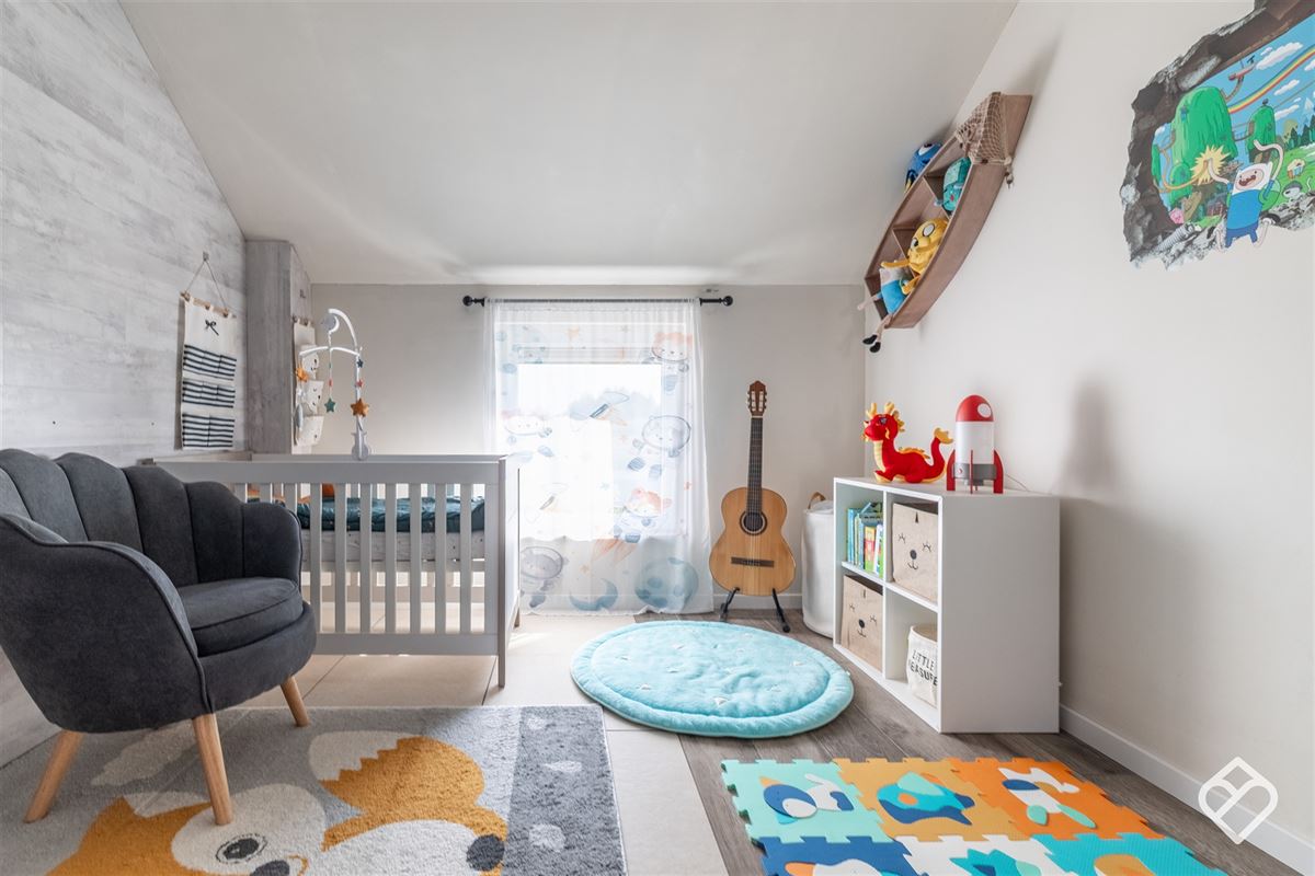 Maison récente avec 4 chambres à Hondelange