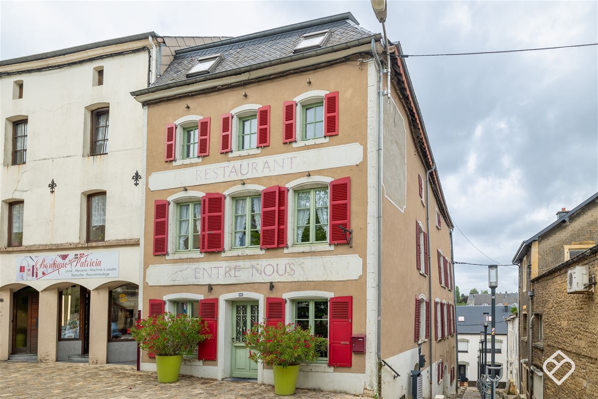 Magnifique maison de commerce à Virton 