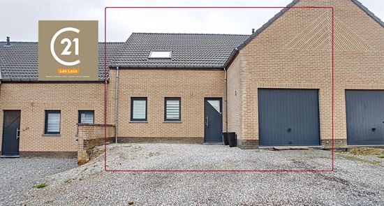 SUPERBE VILLA 3 CHAMBRES- GARAGE - JARDIN