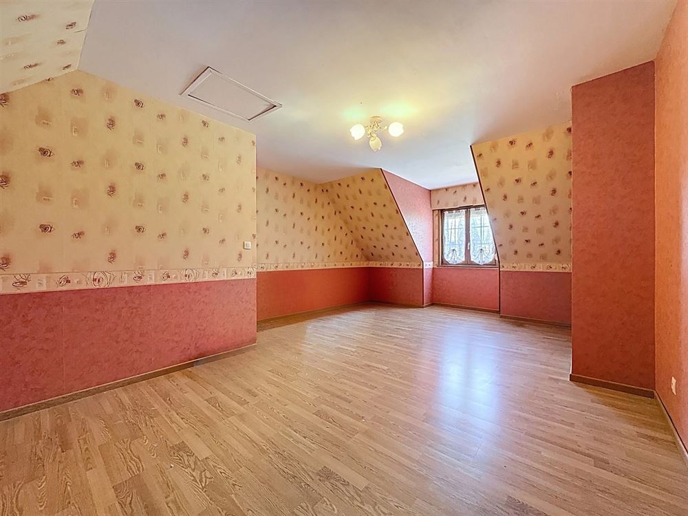 SUPERBE VILLA 4 CHAMBRES - JARDIN - QUARTIER CALME 