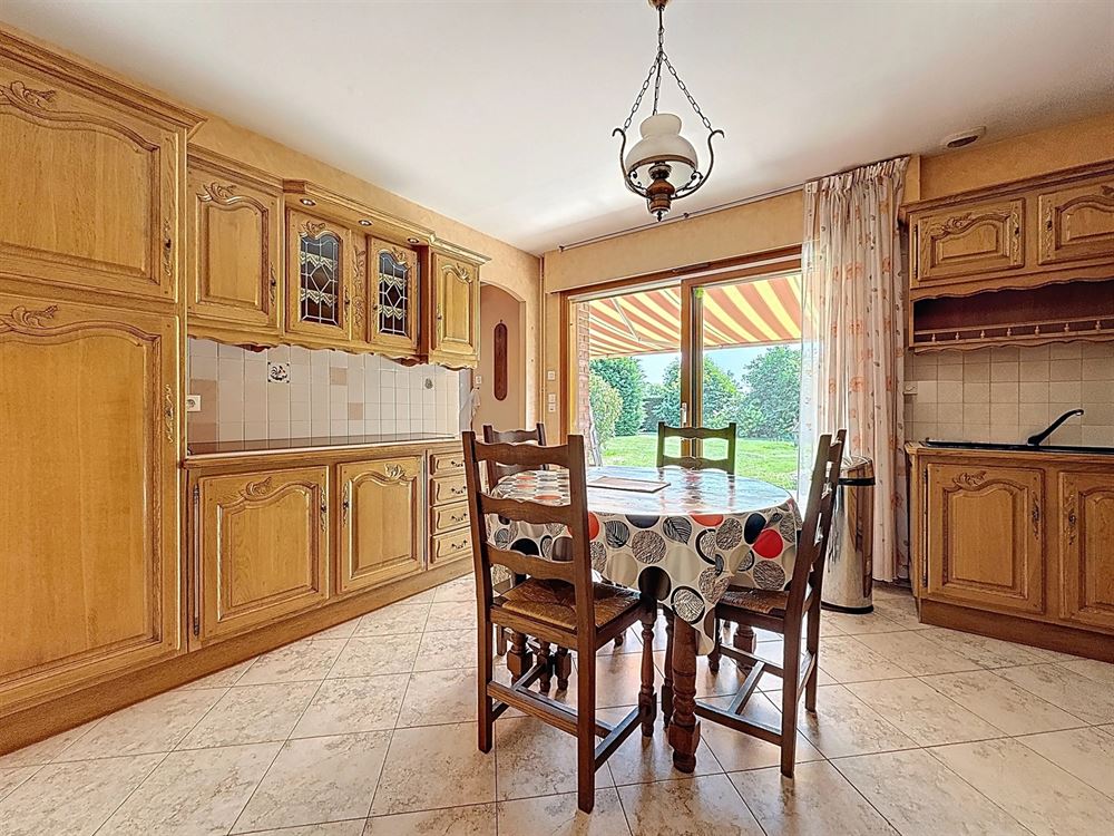 SUPERBE VILLA 4 CHAMBRES - JARDIN - QUARTIER CALME 