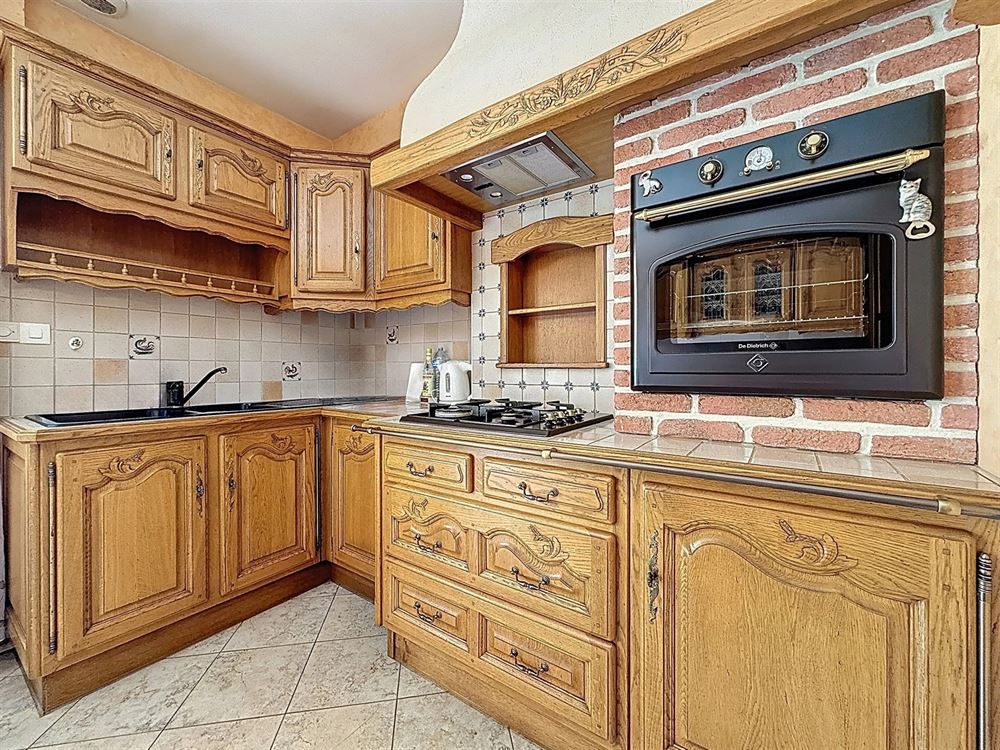 SUPERBE VILLA 4 CHAMBRES - JARDIN - QUARTIER CALME 