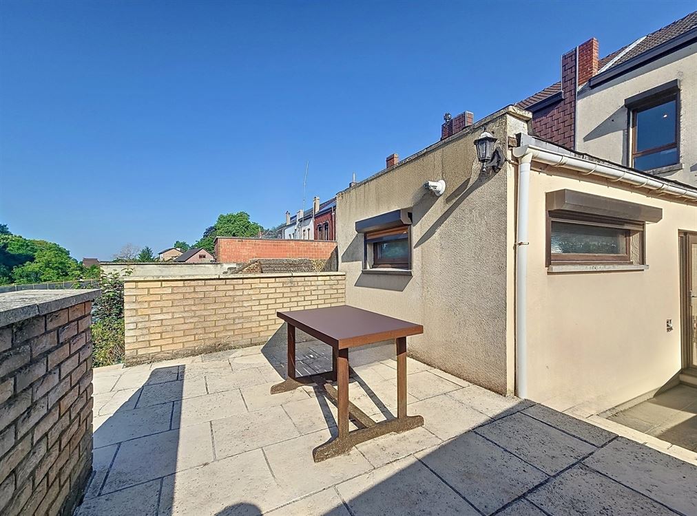 MAISON - JARDIN - GRENIER AMENAGE