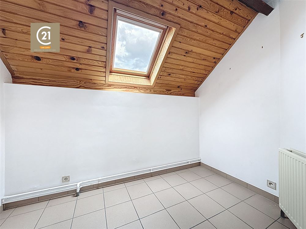 SUPERBE DUPLEX 2 CHAMBRES - PROCHE DU CENTRE