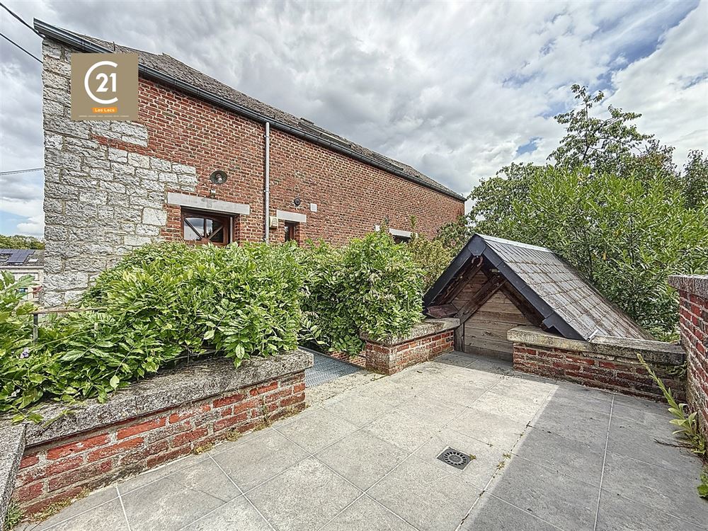 SUPERBE DUPLEX 2 CHAMBRES - PROCHE DU CENTRE