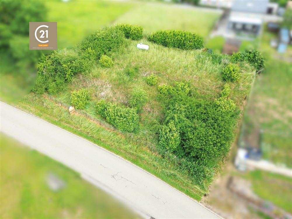 PROJET IMMOBILIER NEUF SUR TERRAIN DE 4,88 ARES 