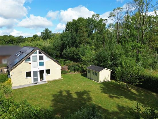 SUPERBE CHALET 2 CHAMBRES - JARDIN PLEIN SUD