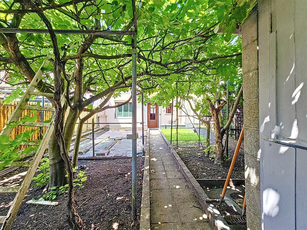 JOLIE MAISON - JARDIN - GARAGE - GRENIER AMENAGE