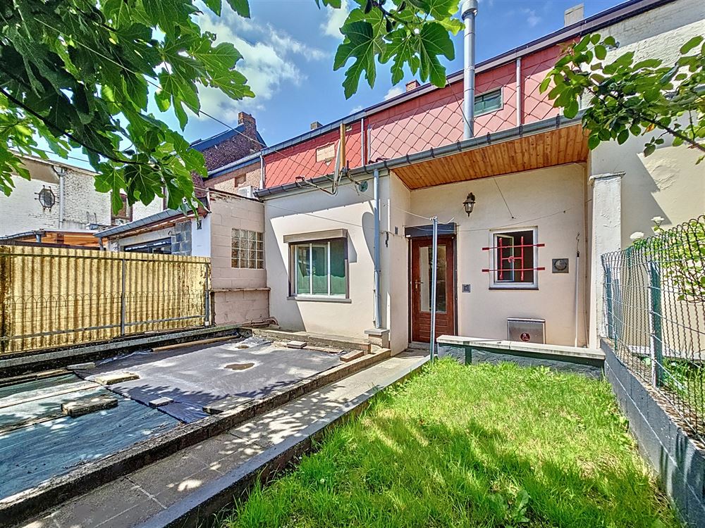 JOLIE MAISON - JARDIN - GARAGE - GRENIER AMENAGE