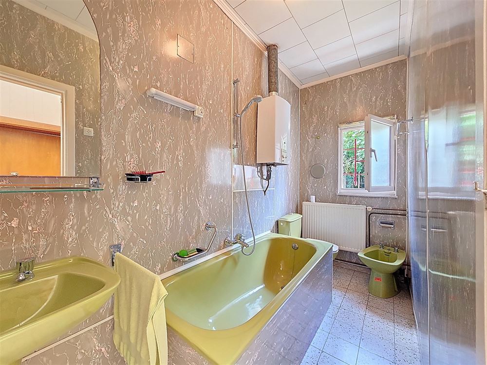 JOLIE MAISON - JARDIN - GARAGE - GRENIER AMENAGE