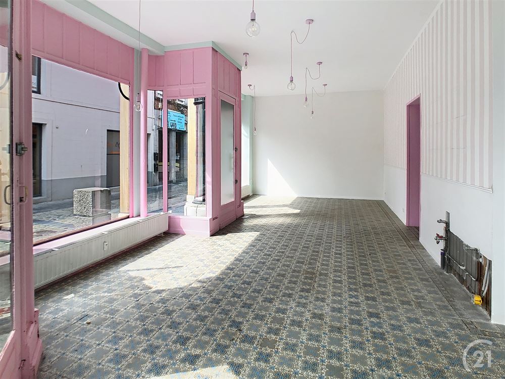 Commerce - Rez-de-chausée