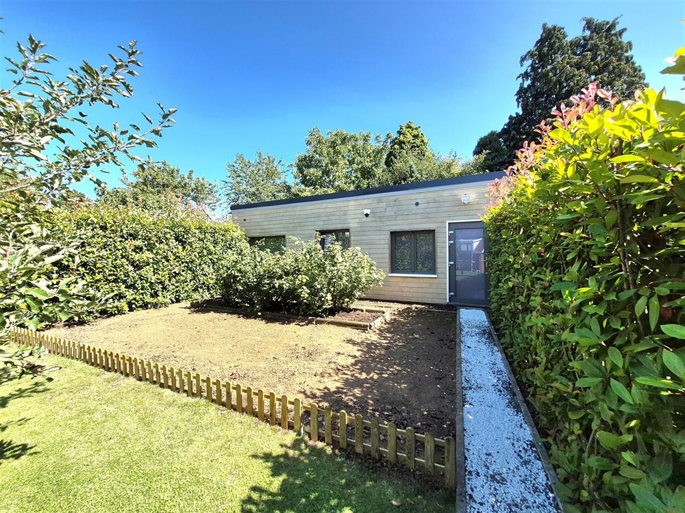 MAISON 3 CHAMBRES - JARDIN