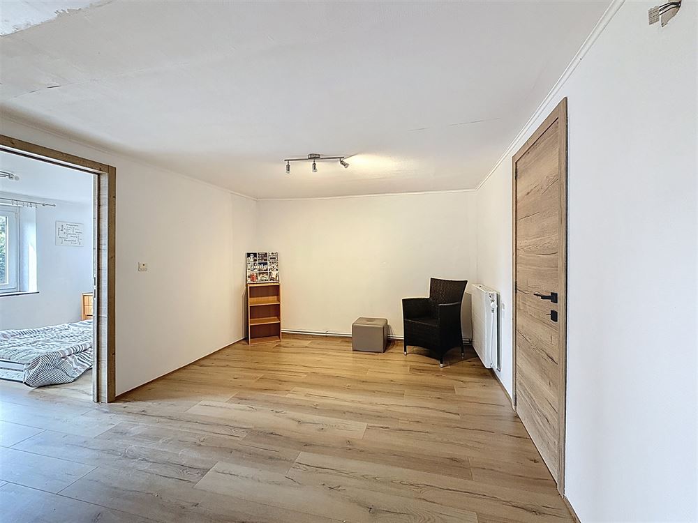 MAISON - 2 CHAMBRES - GARAGE - JARDIN