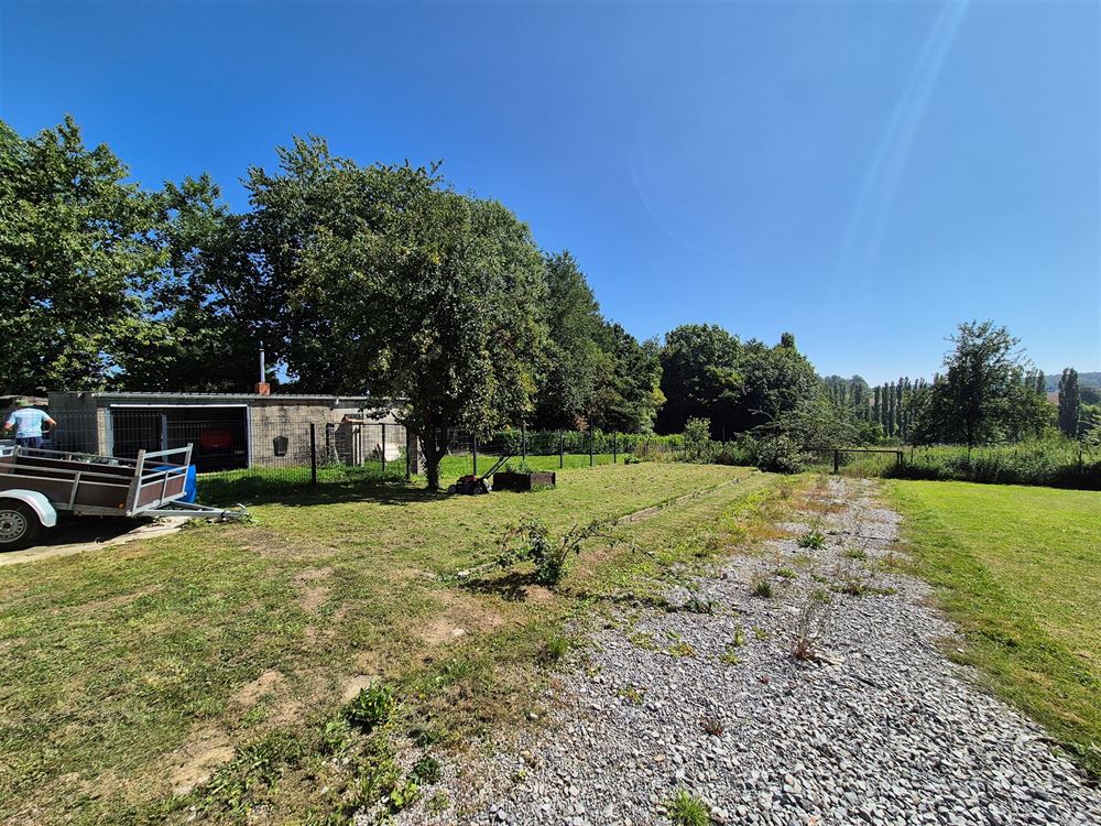 MAISON 3 CHAMBRES SUR 50 ARES DE TERRAIN