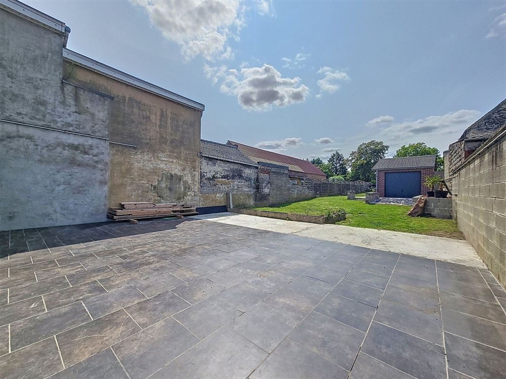 MAISON - GARAGE - JARDIN - GRENIER AMENAGEABLE