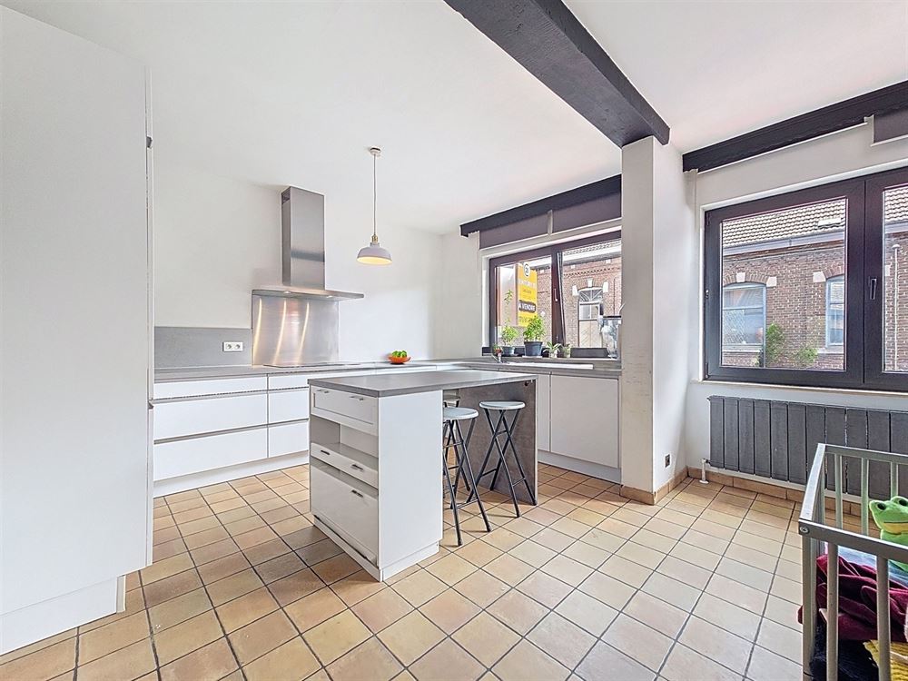 MAISON - GARAGE - JARDIN - GRENIER AMENAGEABLE