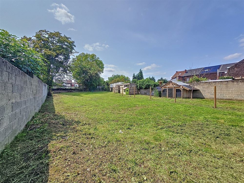 MAISON - GARAGE - JARDIN - GRENIER AMENAGEABLE