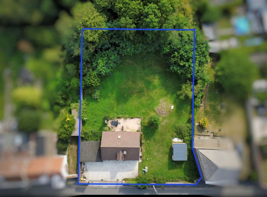 MAGNIFIQUE VILLA - GARAGE - JARDIN - PEB B