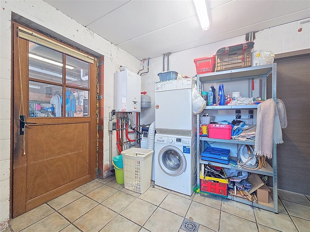 MAGNIFIQUE VILLA - GARAGE - JARDIN - PEB B
