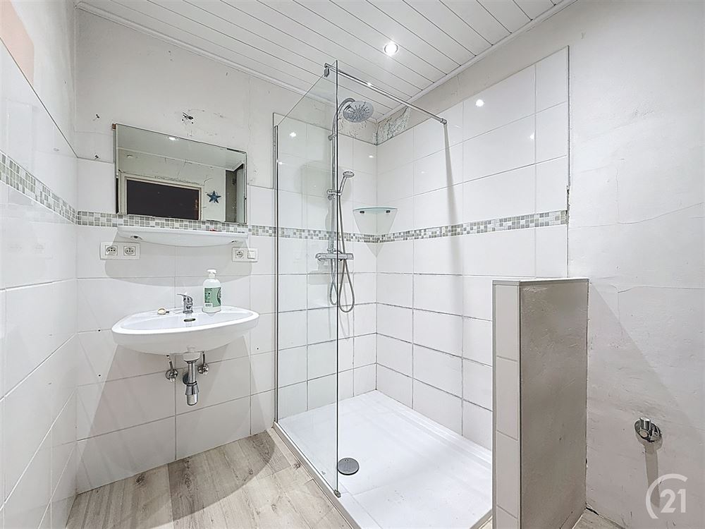 APPARTEMENT 2 CHAMBRES CENTRE VILLE
