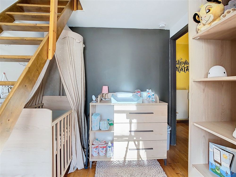 Maison rénovée1 chambre et 1 petite chambre enfant, bureau, espace buanderie