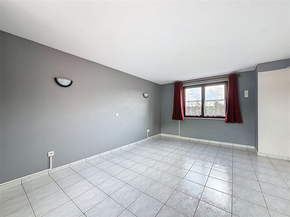 MAISON - 4 CHAMBRES - GARAGE - JARDIN