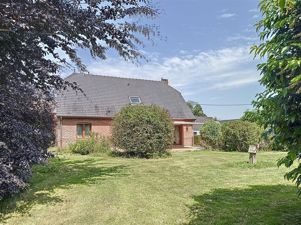SUPERBE VILLA 4 CHAMBRES - JARDIN - QUARTIER CALME 