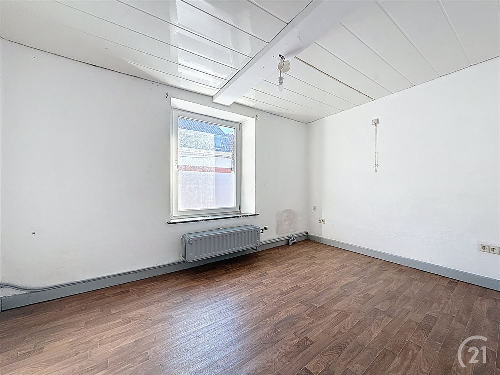 MAISON 4 CHAMBRES - TERRASSE - GRENIER AMENAGEABLE