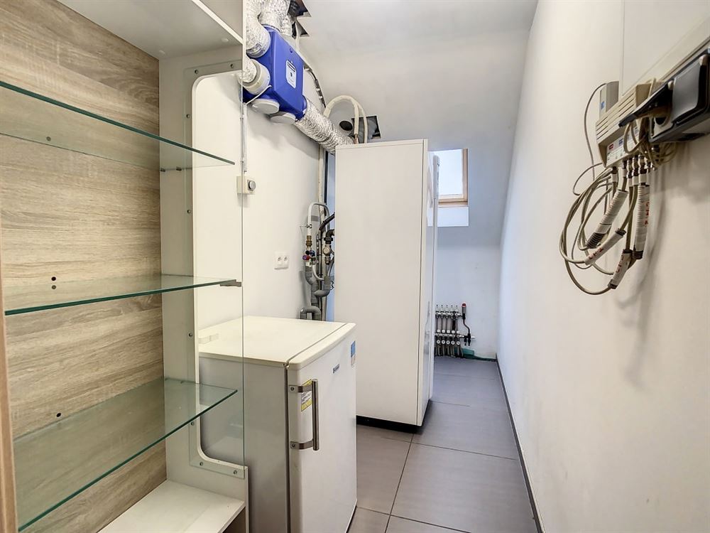 APPARTEMENT 3 CHAMBRES AVEC PARKING PRIVATIF 