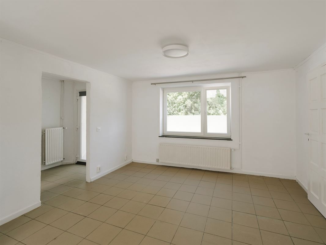 HLNR4AL-Whise-7.jpg