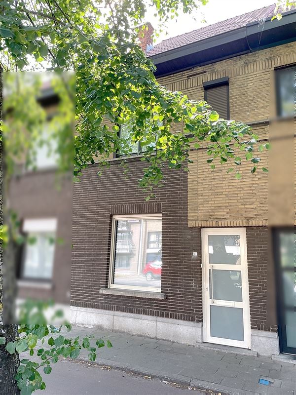 Instapklare woning met ruime lichte living, meerdere slaapkamers en tuin. Gerenoveerd in 2020 - gunstig EPC.